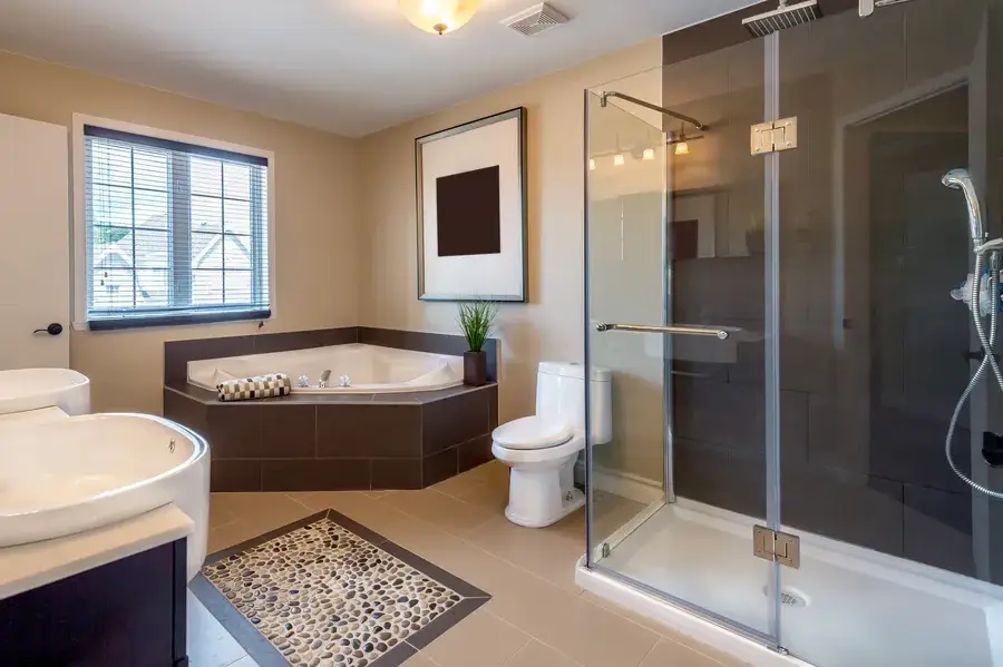 The Benefits Of Upgrading Your Bathroom Layout in Woodhaven, NY